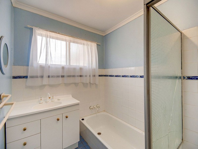 9 Kensington Way, Strathpine QLD 4500