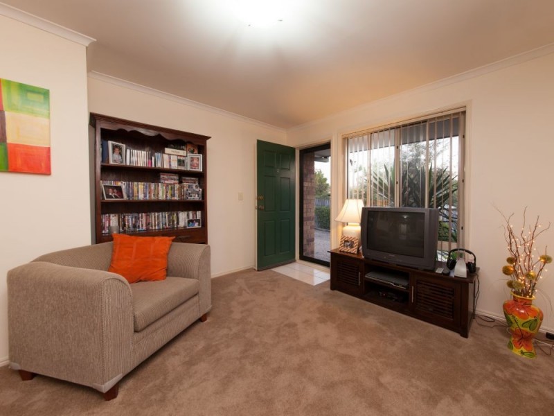 2/12 Clara Street, Annerley QLD 4103