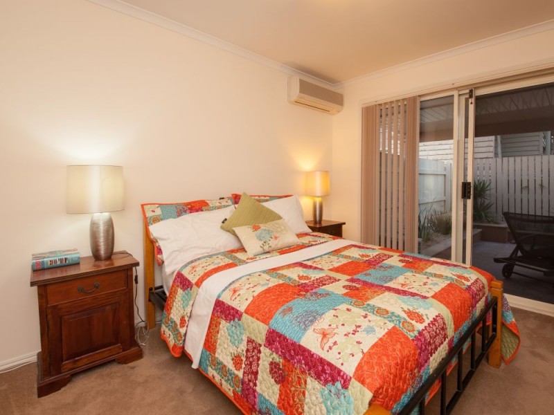 2/12 Clara Street, Annerley QLD 4103