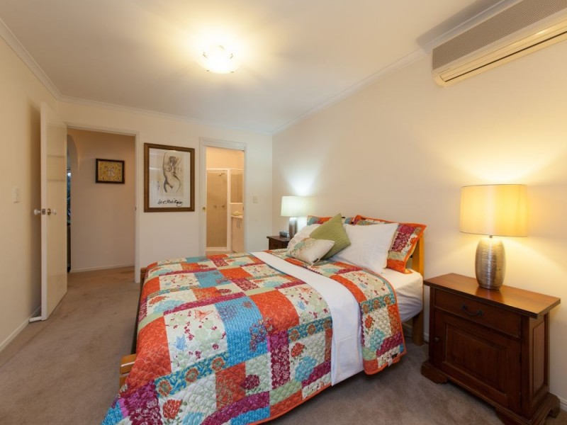 2/12 Clara Street, Annerley QLD 4103