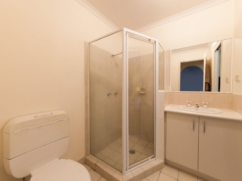 2/12 Clara Street, Annerley QLD 4103