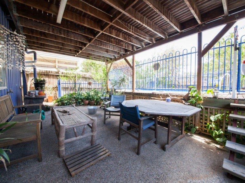 102 Wynnum North Road, Wynnum QLD 4178