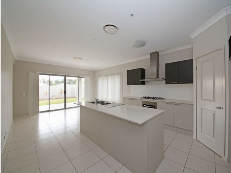 55 Astley Parade, North Lakes QLD 4509