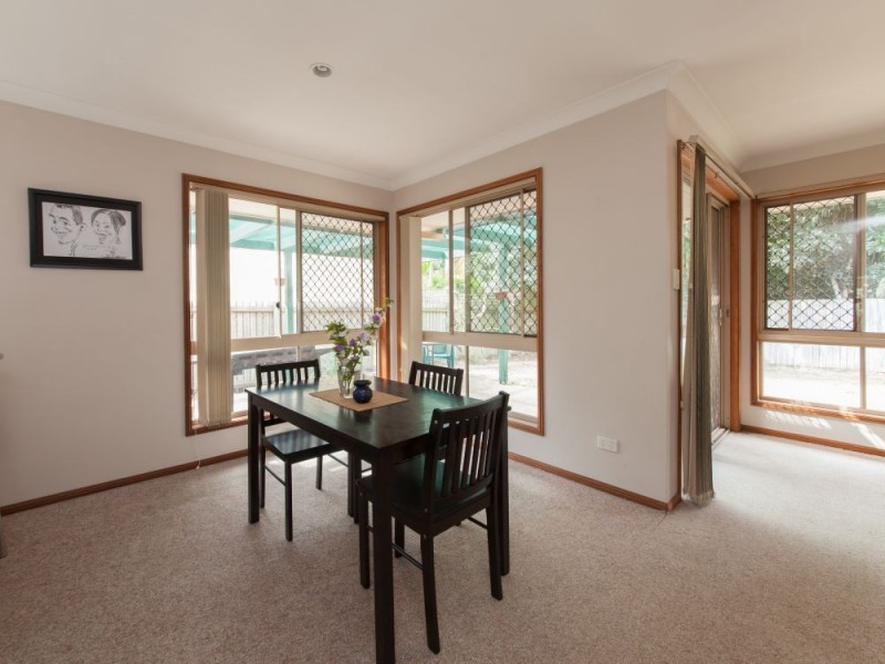 10 Leichhardt Circuit, Forest Lake QLD 4078