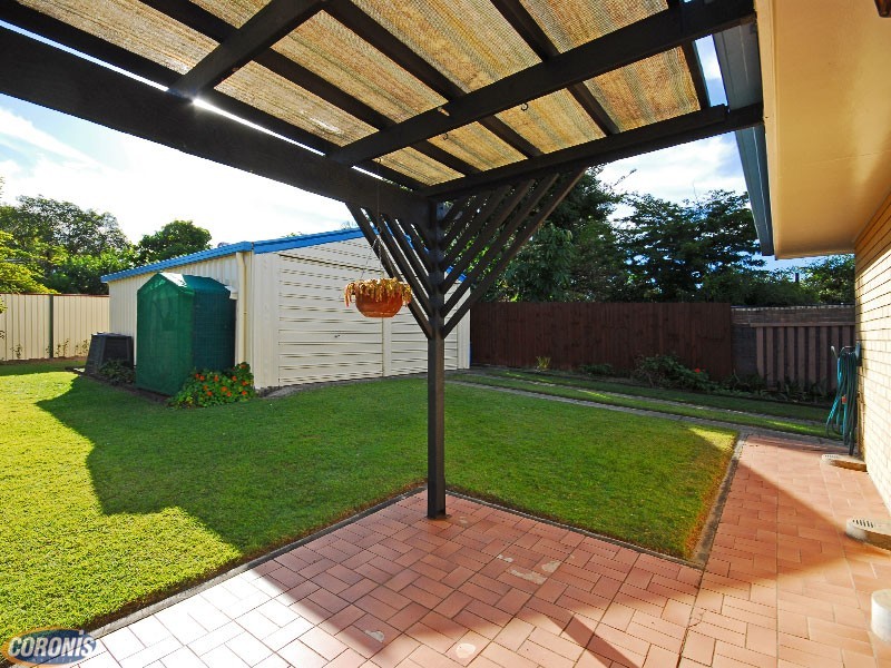 27 Knutsford Street, Chermside West QLD 4032