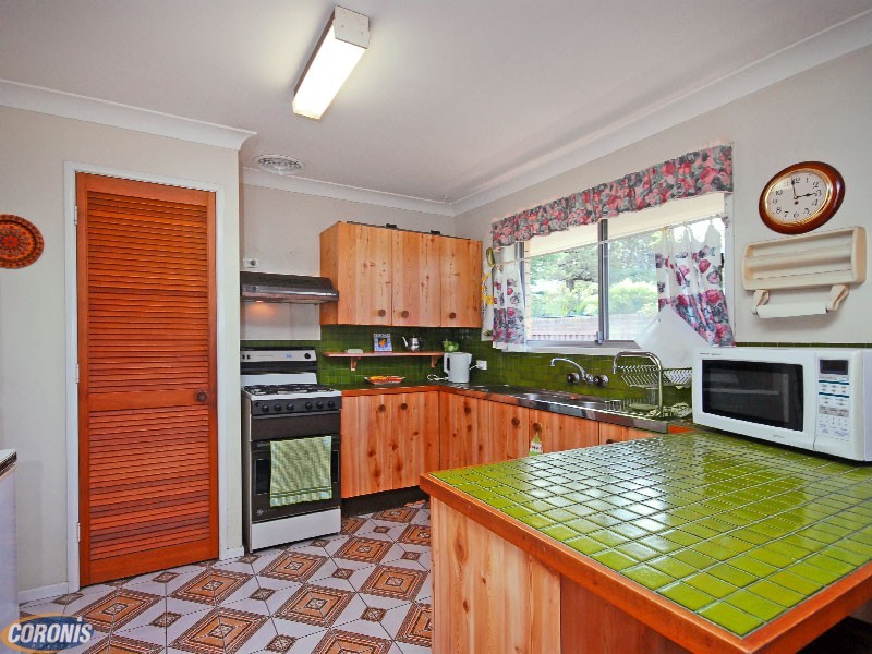 27 Knutsford Street, Chermside West QLD 4032