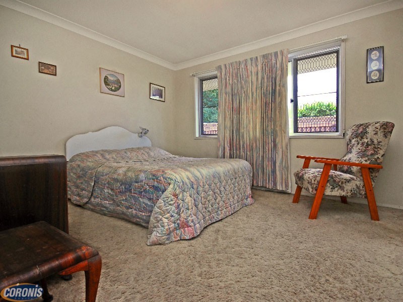 27 Knutsford Street, Chermside West QLD 4032
