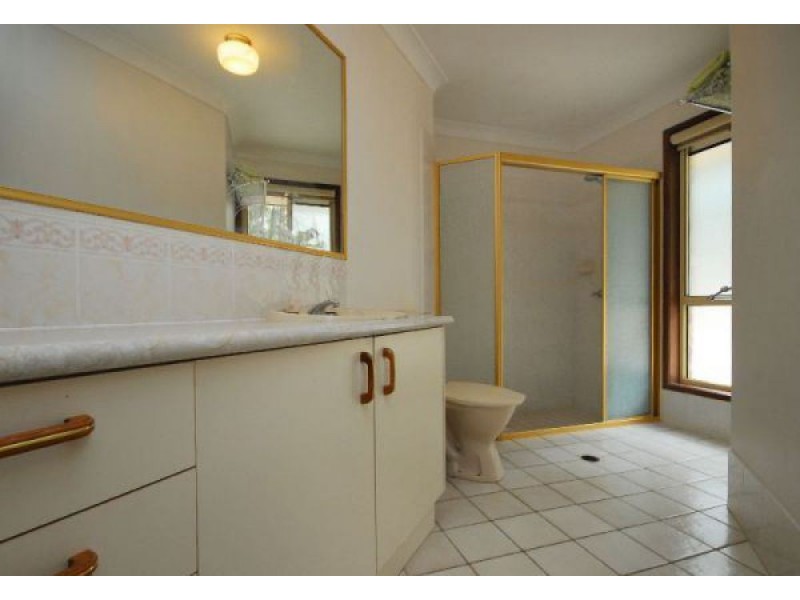 141 Kremzow Road, Cashmere QLD 4500