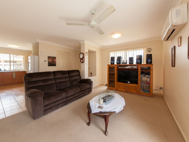 1 Clint Parade, Crestmead QLD 4132