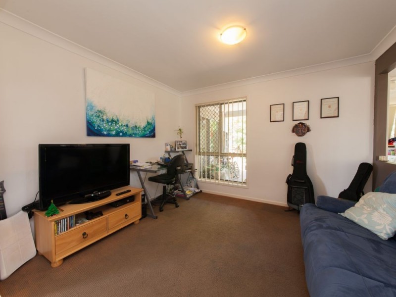 6 Pelorus Street, Redland Bay QLD 4165