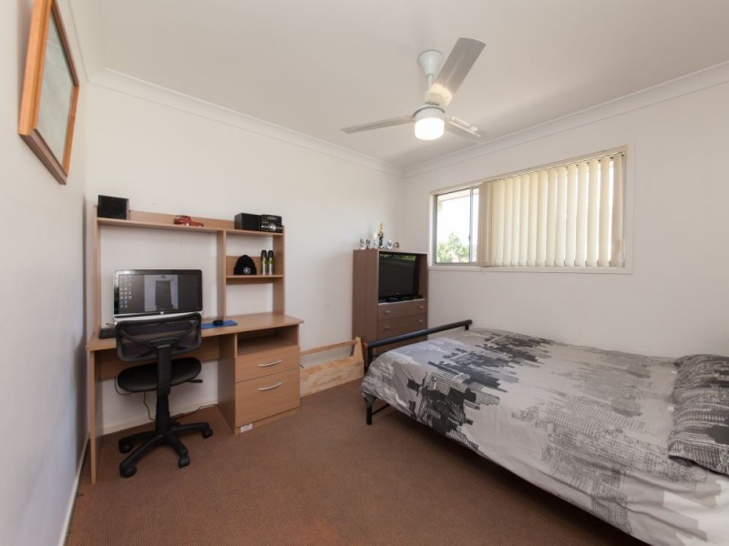 6 Pelorus Street, Redland Bay QLD 4165