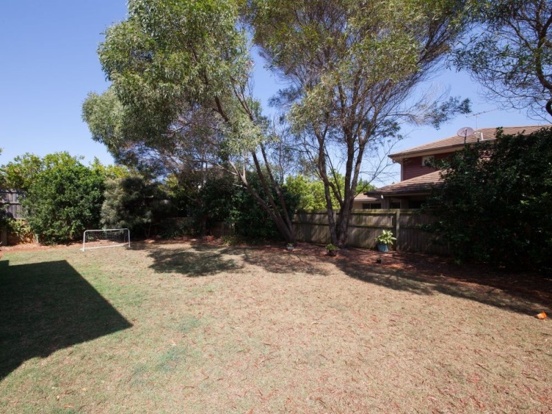 6 Pelorus Street, Redland Bay QLD 4165