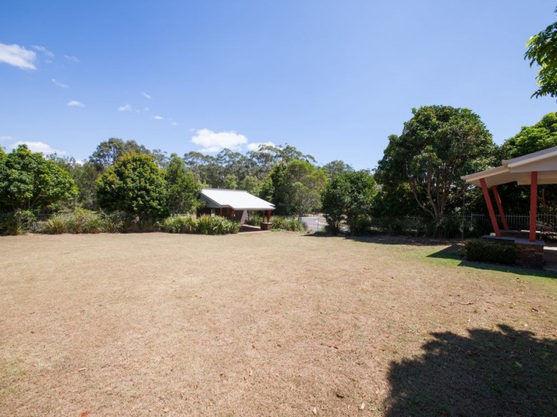 6 Pelorus Street, Redland Bay QLD 4165