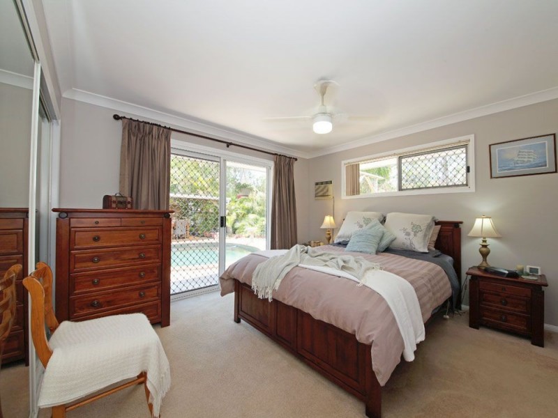 17 Kurrajong Drive, Warner QLD 4500