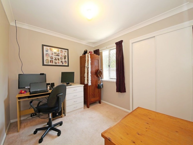 17 Kurrajong Drive, Warner QLD 4500