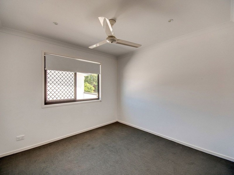 4/1 Slater Avenue, Lawnton QLD 4501