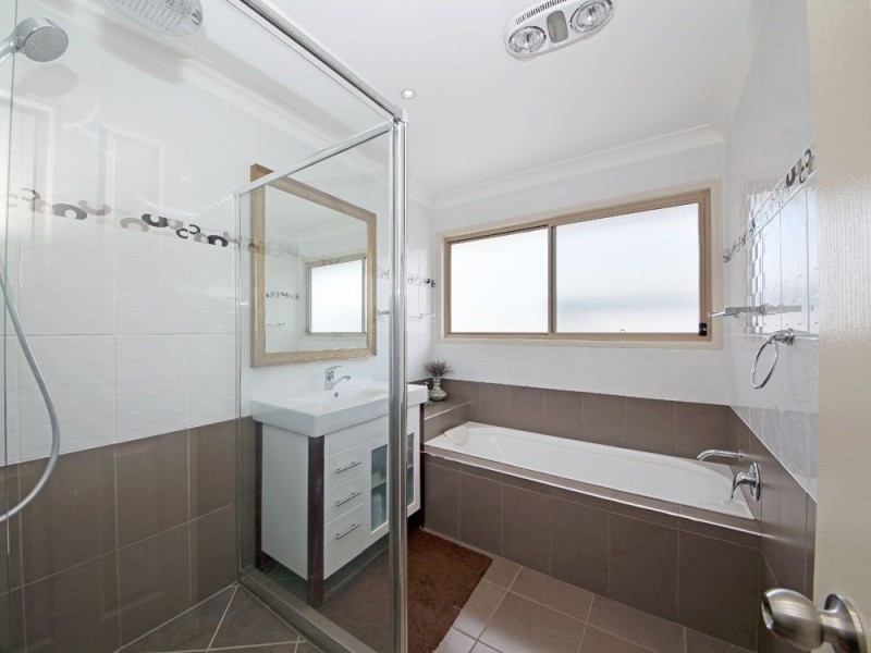 24 Lakeview Terrace, Murrumba Downs QLD 4503