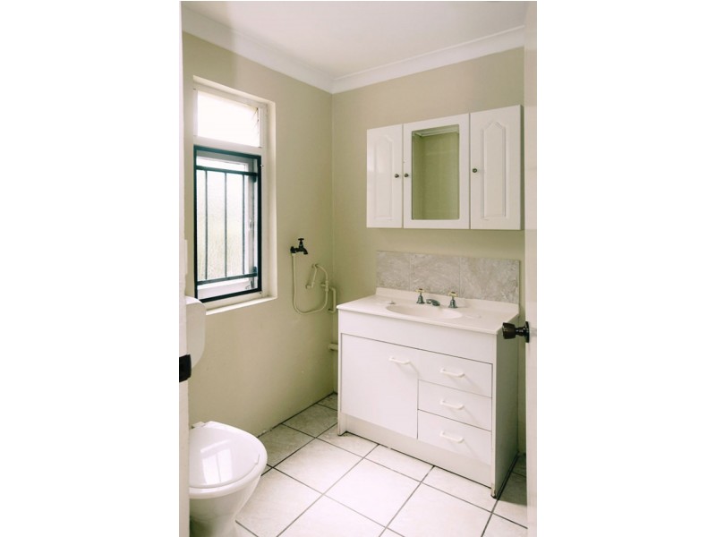 4/115 Days Rd, Grange QLD 4051