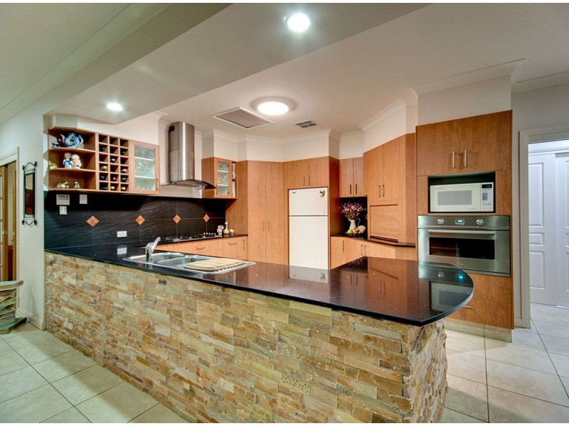 7 Lagoon Court, Murrumba Downs QLD 4503