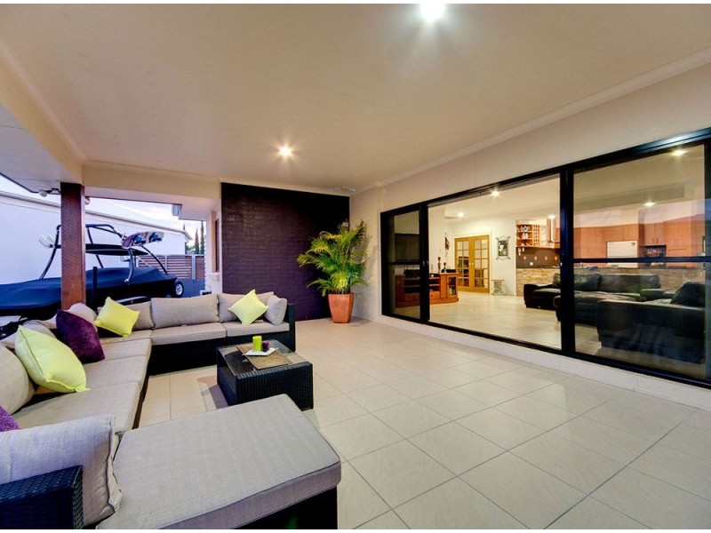 7 Lagoon Court, Murrumba Downs QLD 4503