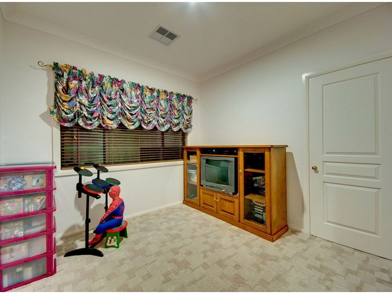 7 Lagoon Court, Murrumba Downs QLD 4503