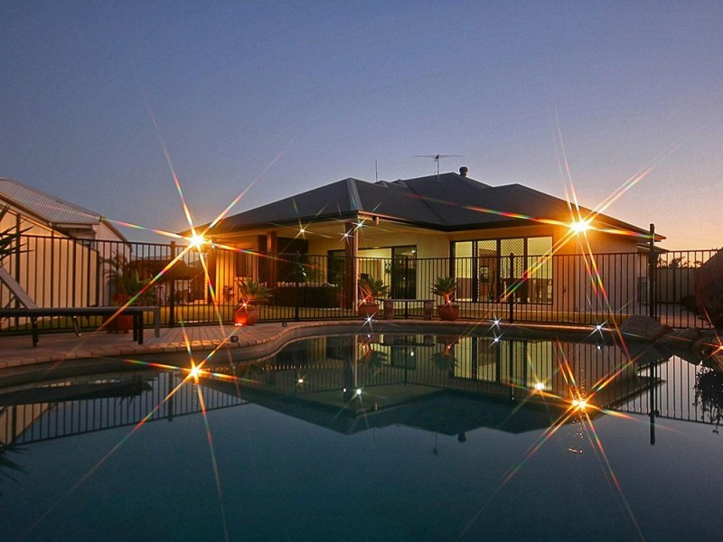 7 Lagoon Court, Murrumba Downs QLD 4503