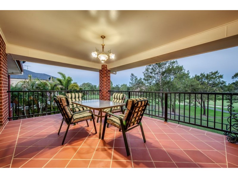 32 Riverside Terrace, Windaroo QLD 4207