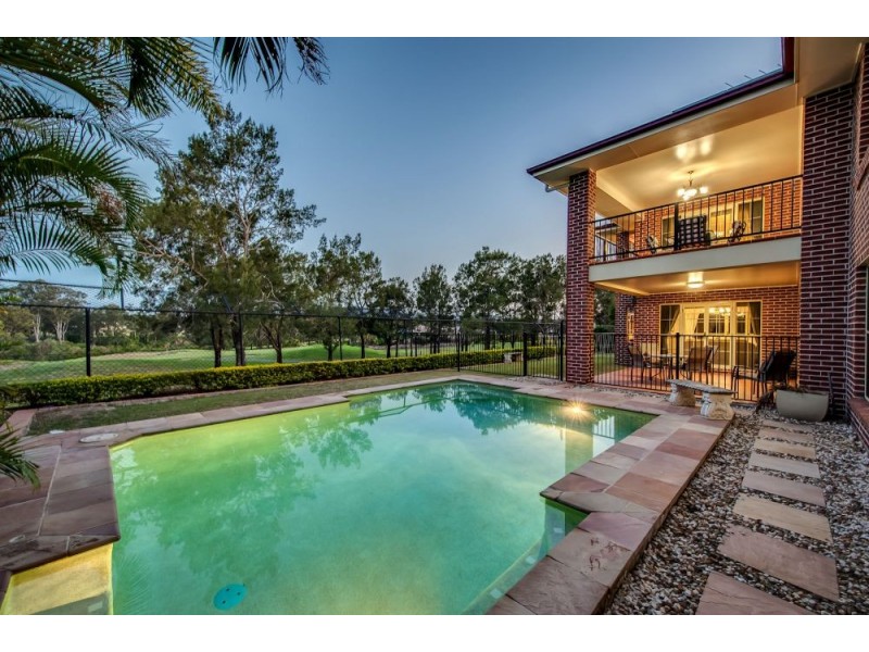 32 Riverside Terrace, Windaroo QLD 4207