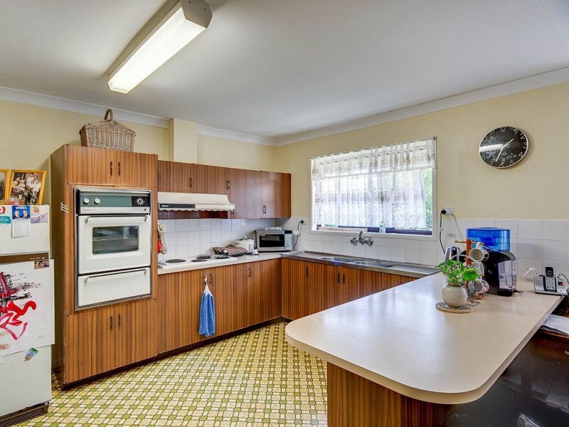 29 Mcginn Road, Ferny Grove QLD 4055
