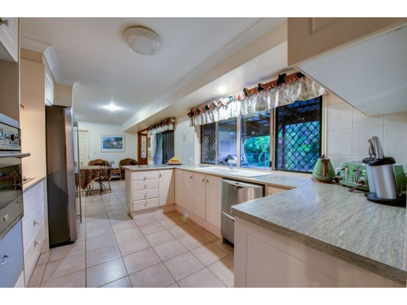 47 Padstow Road, Eight Mile Plains QLD 4113