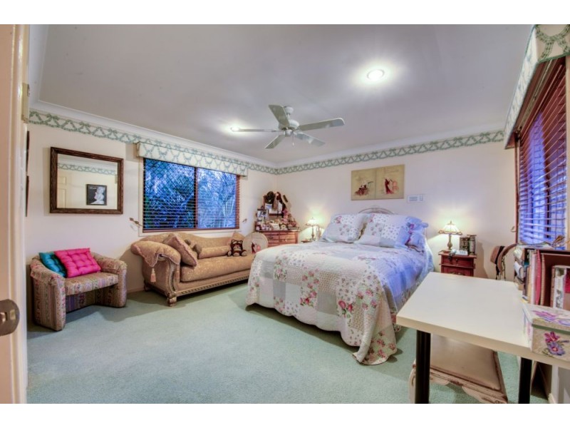 47 Padstow Road, Eight Mile Plains QLD 4113