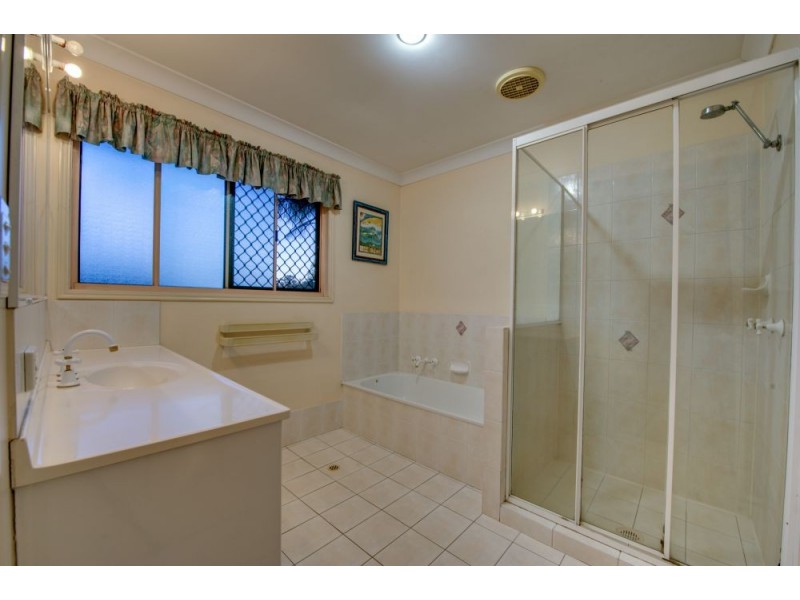 47 Padstow Road, Eight Mile Plains QLD 4113