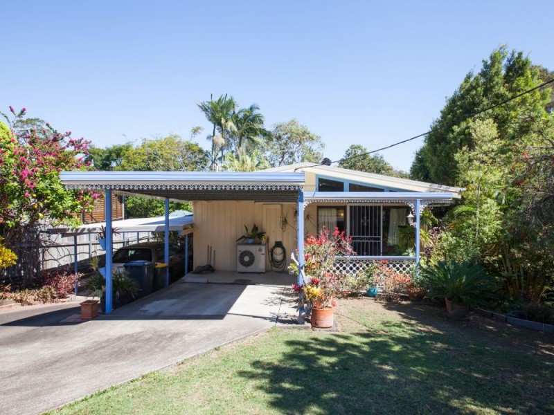 4 Dalkeith Street, Chermside West QLD 4032