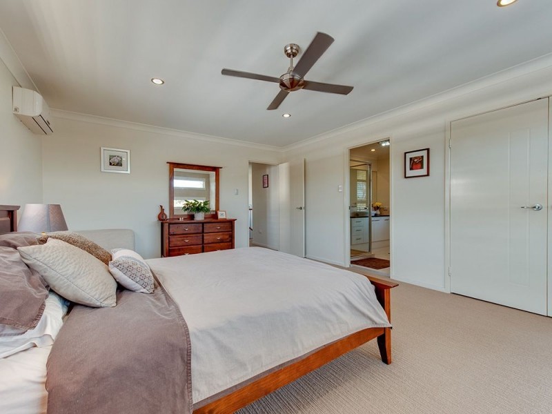 221 Queens Parade, Brighton QLD 4017