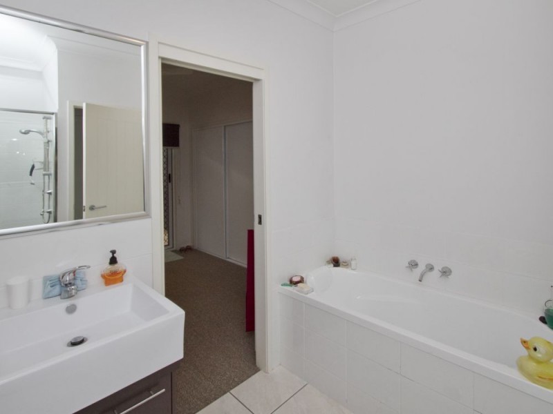 11/12-16 Kangaroo Avenue, Bongaree QLD 4507
