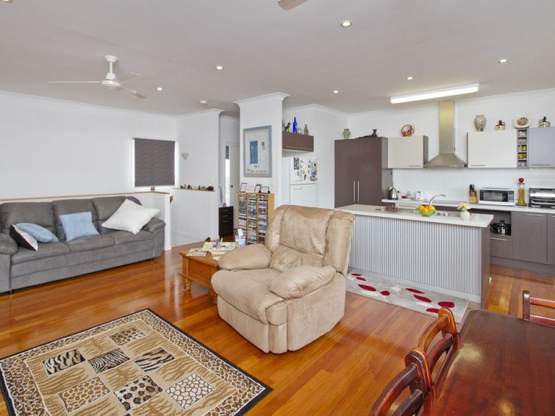11/12-16 Kangaroo Avenue, Bongaree QLD 4507
