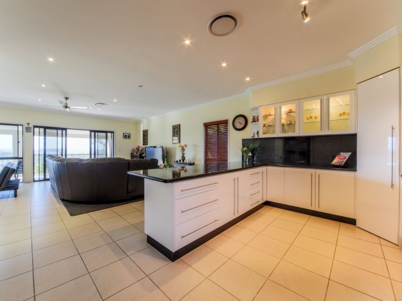 51 Opperman Drive, Ormeau QLD 4208