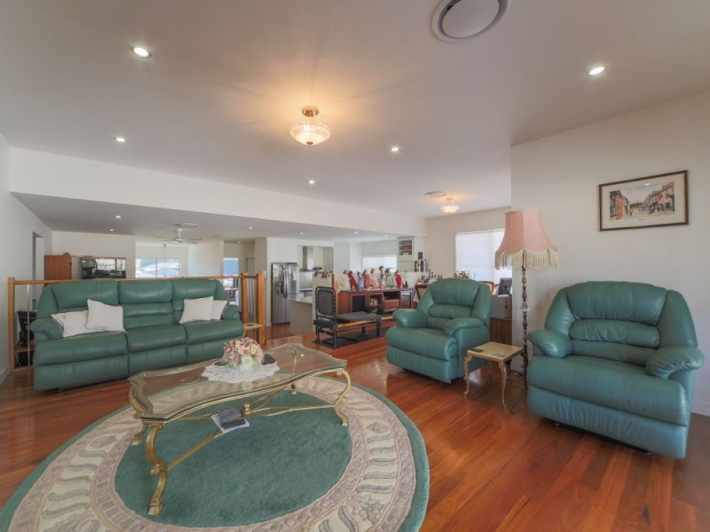 6 Byram Court, Ormeau Hills QLD 4208