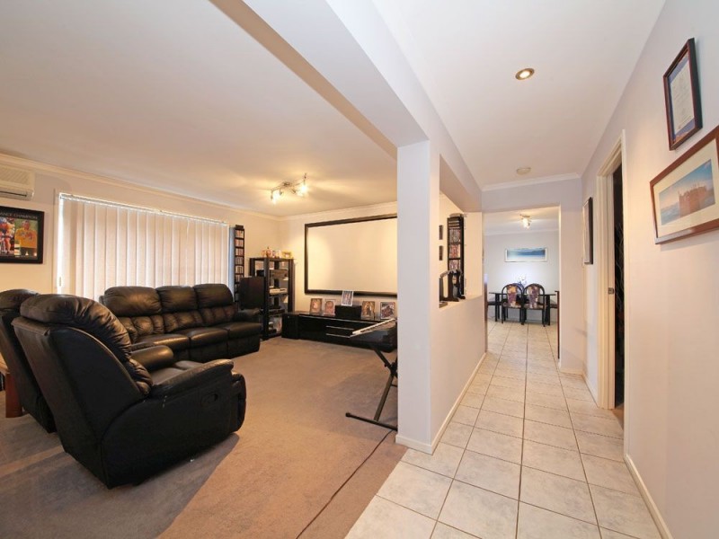 3 Grampion Circuit, North Lakes QLD 4509