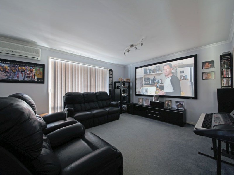 3 Grampion Circuit, North Lakes QLD 4509