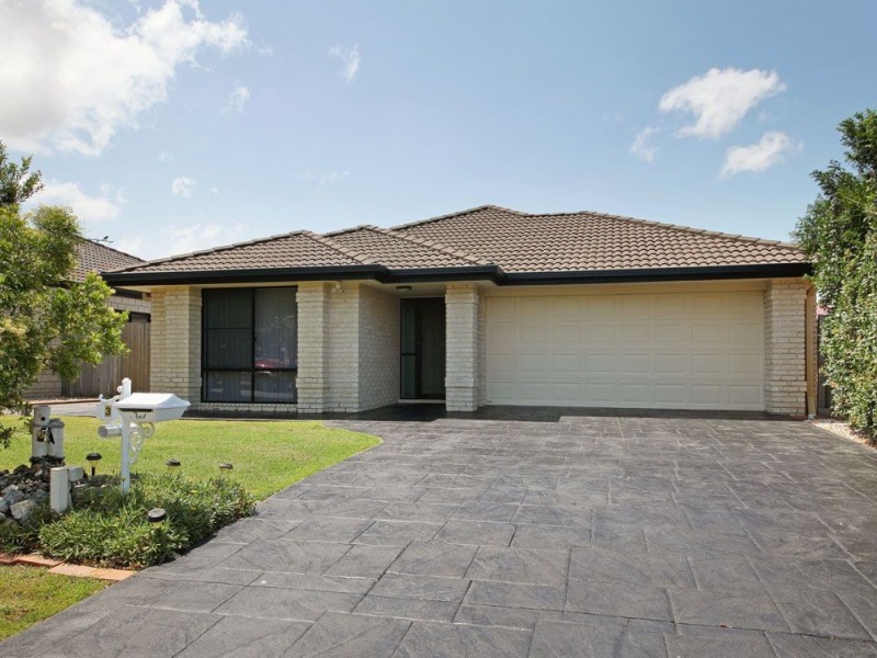 3 Grampion Circuit, North Lakes QLD 4509