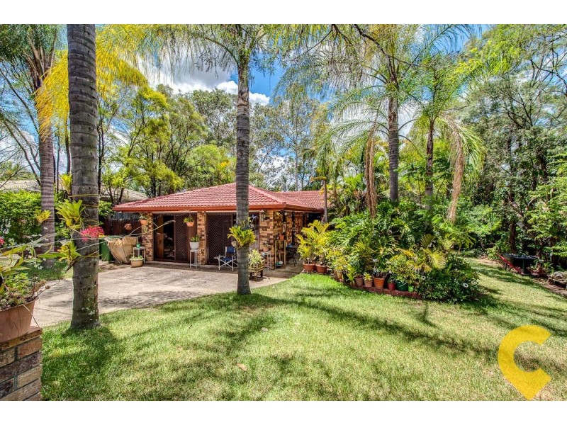 8 W G Hayden Drive, Collingwood Park QLD 4301