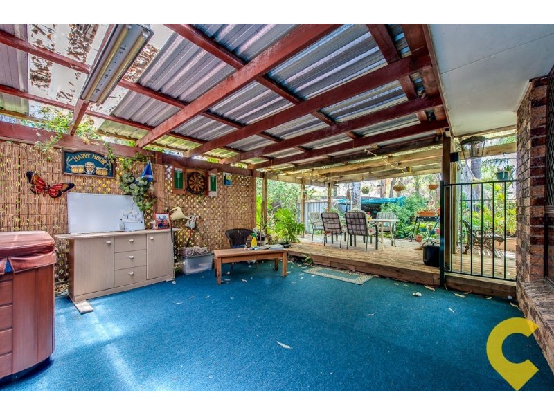 8 W G Hayden Drive, Collingwood Park QLD 4301