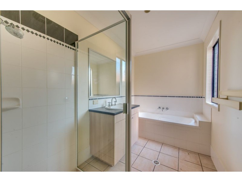 78 James Josey Ave, Springfield Lakes QLD 4300