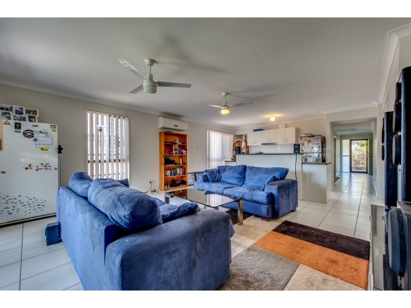 12 Acacia Street, Heathwood QLD 4110