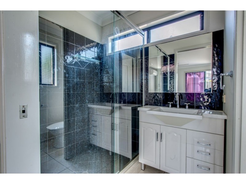 84 Snowy River Circuit, Forest Lake QLD 4078