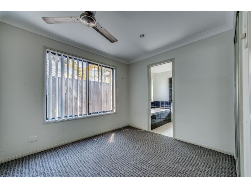 84 Snowy River Circuit, Forest Lake QLD 4078