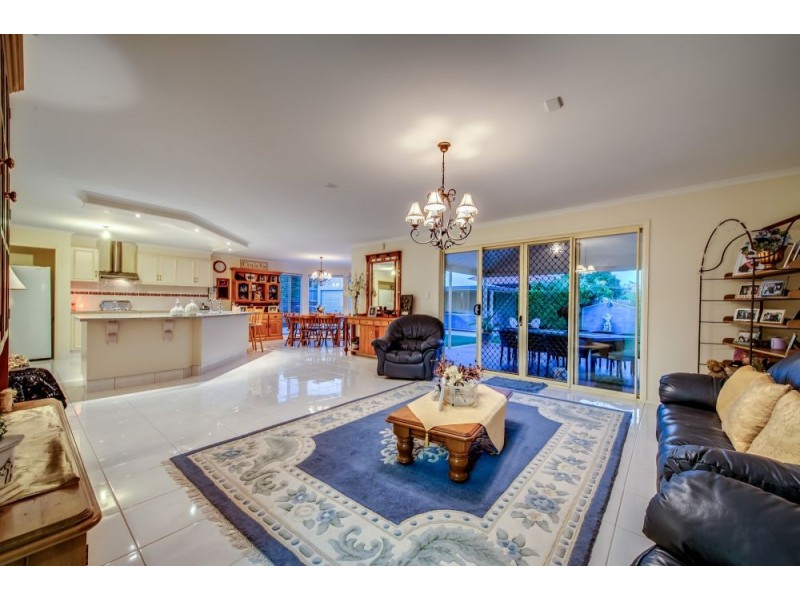 31 Kalbarri Street, Parkinson QLD 4115