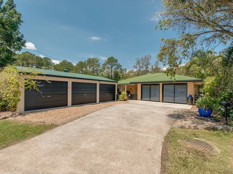 83 Allison Drive, Kallangur QLD 4503