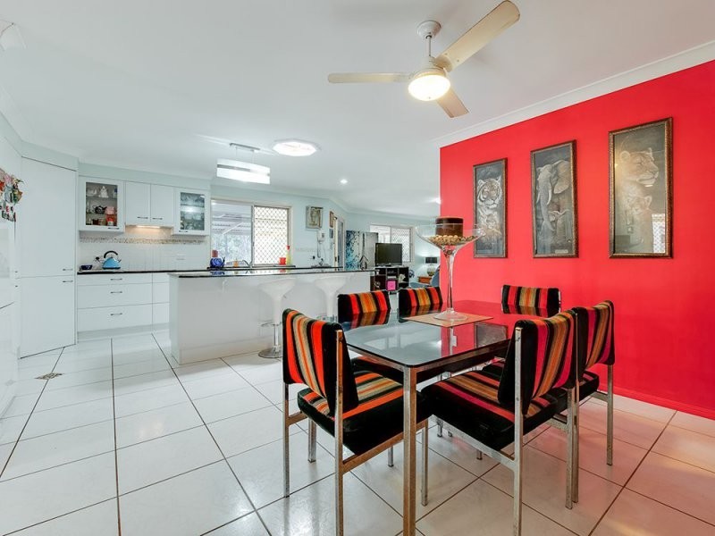 83 Allison Drive, Kallangur QLD 4503